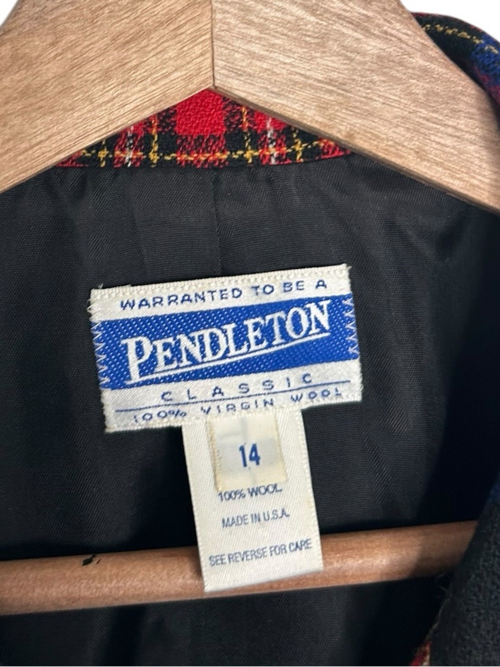 PENDLETON Vintage 100% Virgin Wool Red Blue Tartan Plaid Blazer Jacket Size 14 - Picture 4 of 9